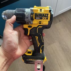 dewalt brushless drill