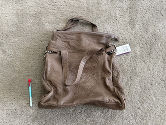 Grey Gillivo leather purse