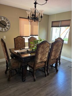 Dinning set