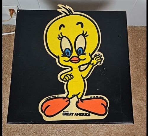 1975 Vtg Marriott Great America Felt Tweety Bird