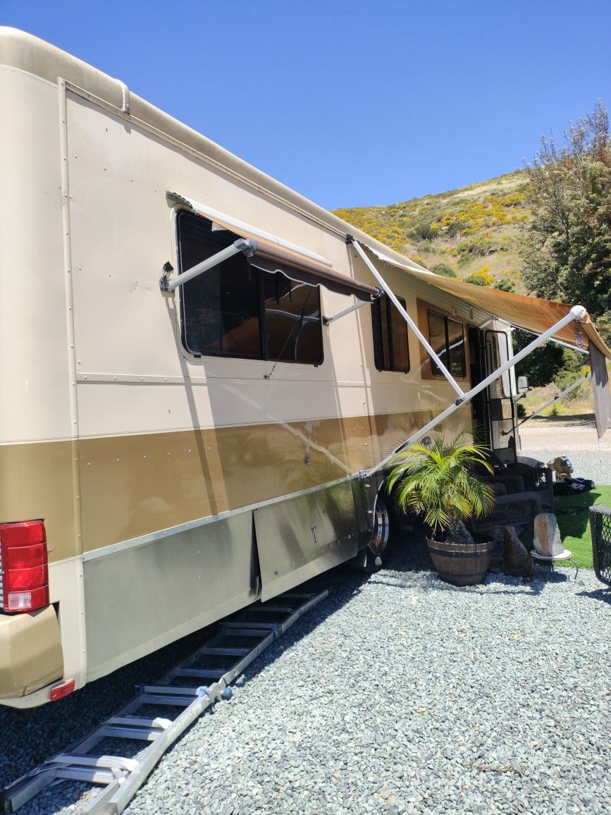 Rv Motor Home 1991 Safari Unlimited Edition for Sale in Jamul, CA - OfferUp