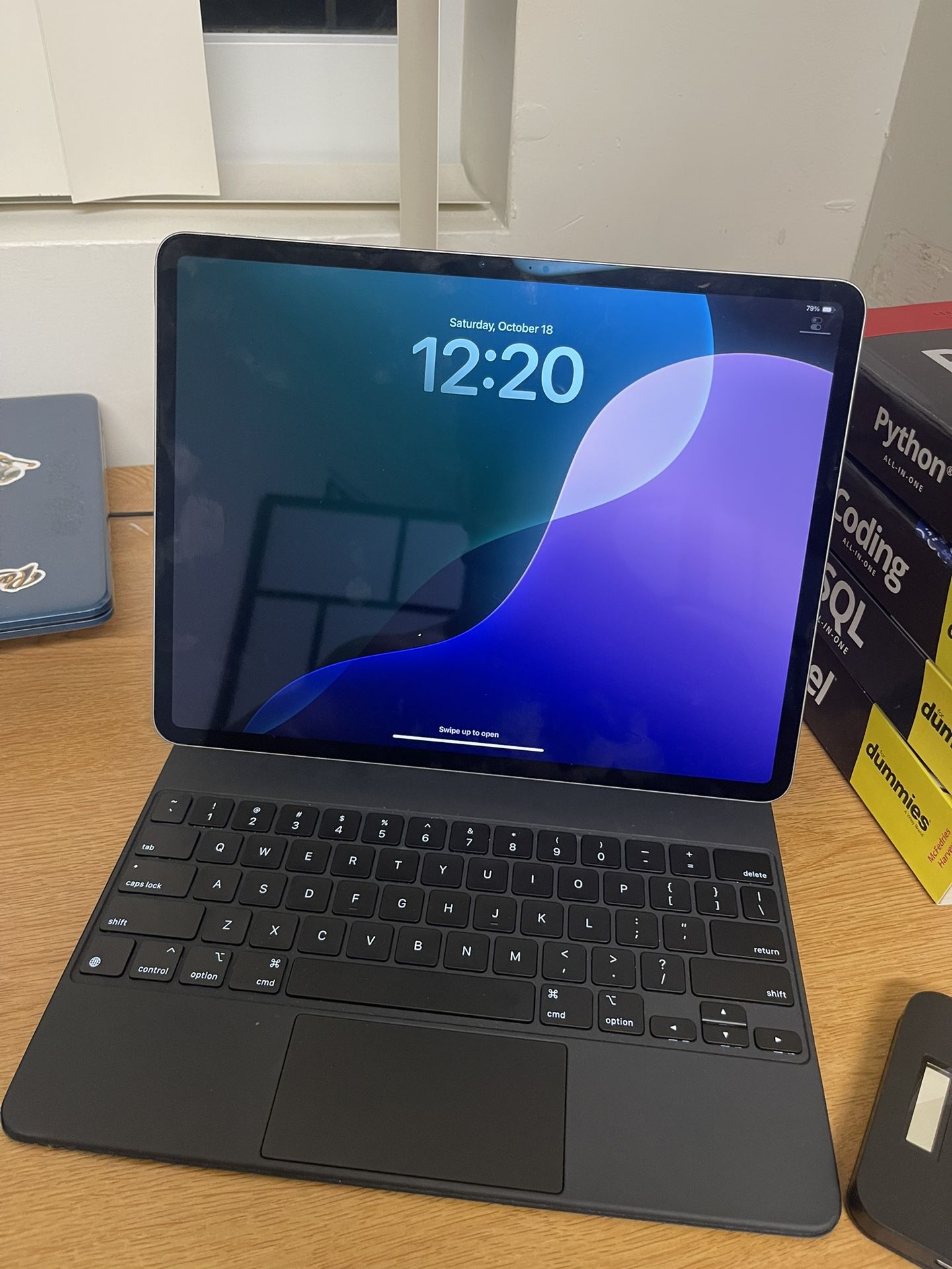 iPad Air 2024 M2 Chip w Apple Keyboard