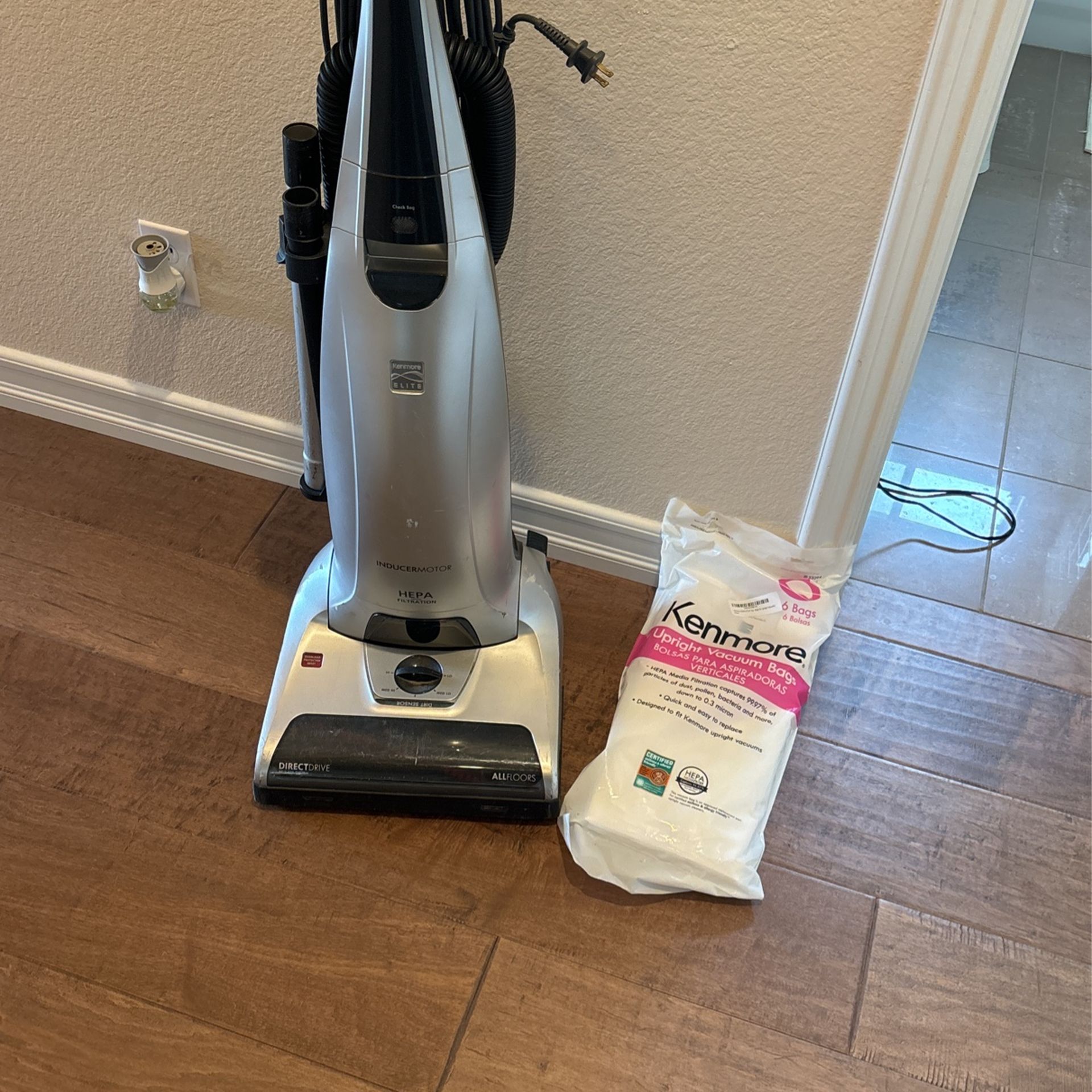 Kenmore elite Vacuum + Bags