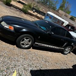 2003 Ford Mustang