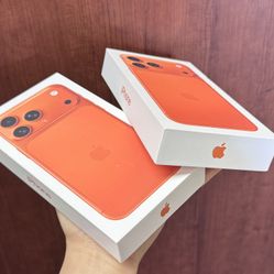 2 New Sealed Apple IPhone 17 Pro max 256GB Verizon Clean IMEI Cosmic Orange 