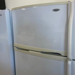 Too And Bottom Refrigerator 