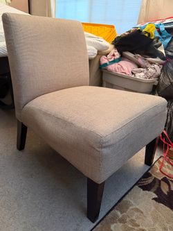 Tan khaki beige wood slipper chair seat