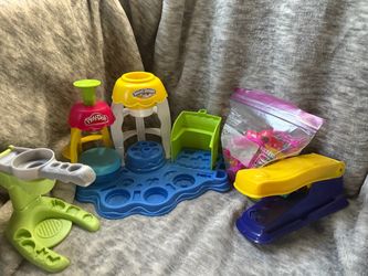 Play-Doh Sweet Shoppe Candy Shoppe Playset