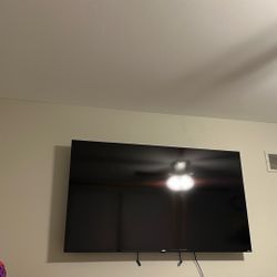 65” HIRO TV