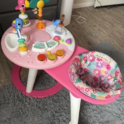 2-in-1 activity walker 