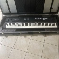 Keyboard Studio 900