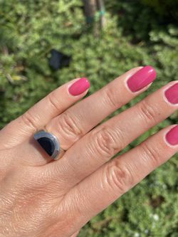 MOVADO BLACK ONYX STERLING SILVER UNISEX RING SIZE 5.25