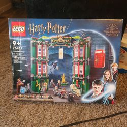 Lego Harry Potter The Ministry Of Magic