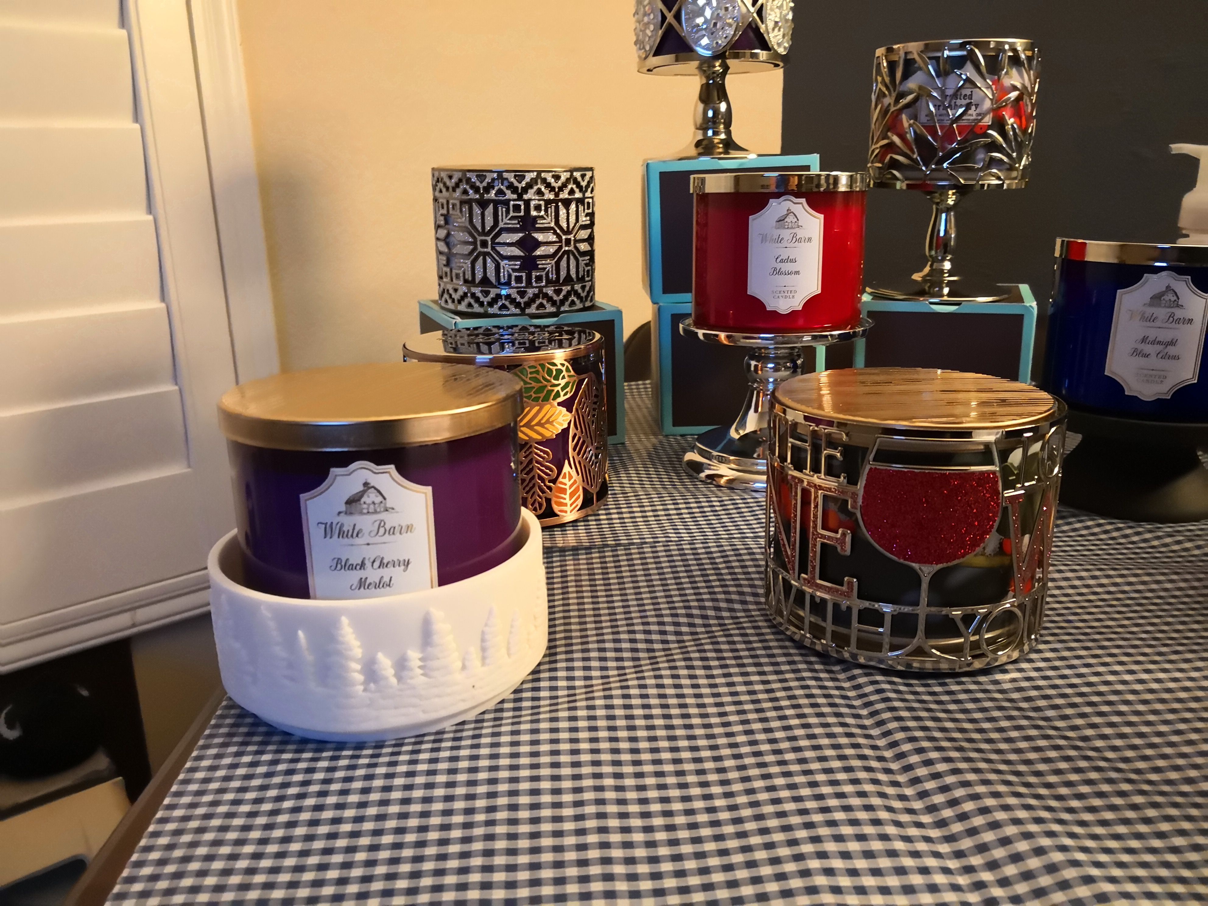 BATH&BODYWORKS 3WICK SCENTED CANDLES