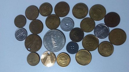 23 vintage gaming tokens