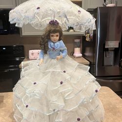 Beautiful Ceramic Elegant Doll with Umbrella on Metal Stand