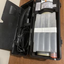 Black Portable Vacuum Cleaner by 3M