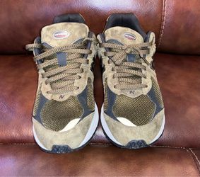 Bran new New Balance sneakers size 11
