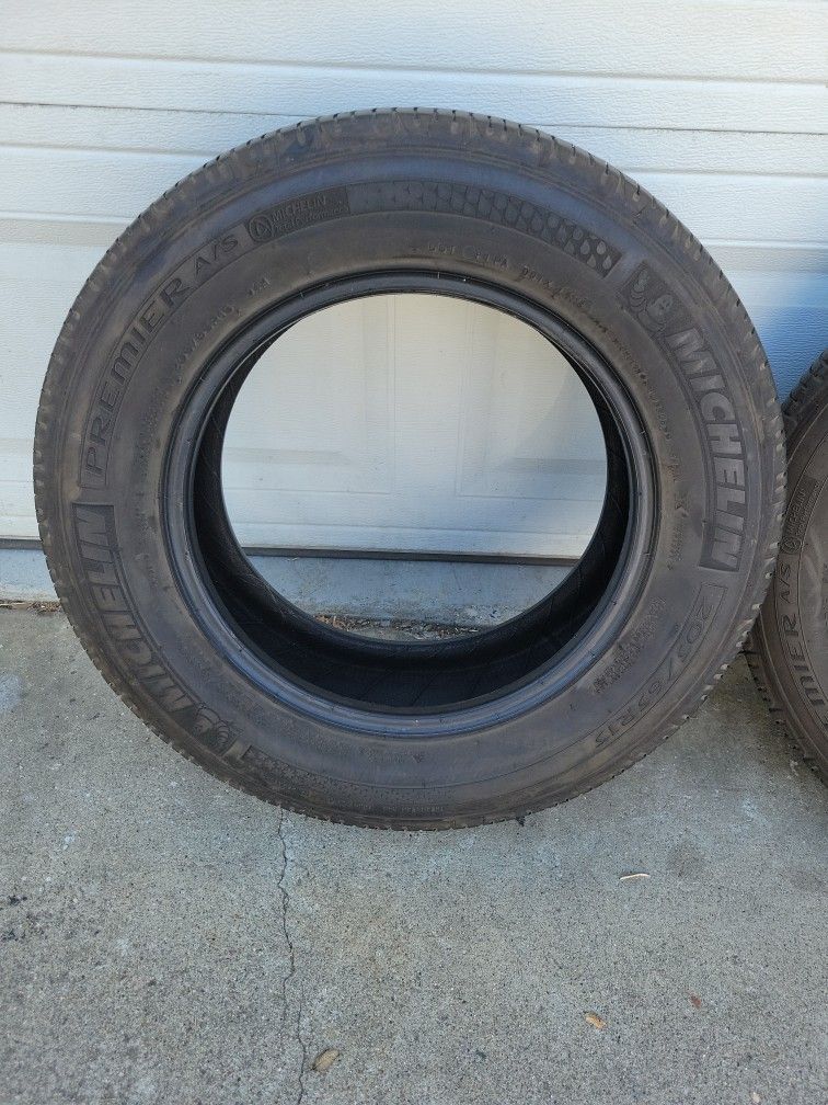 205 65 15 Michelin Premier A/S Tires