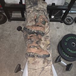 Women’s size 8 hunting boots and overalls