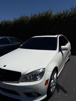 2010 Mercedes Benz C300 Sport