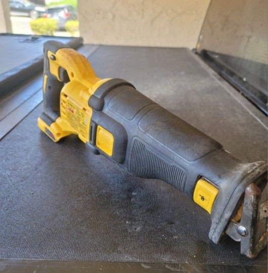 Dewalt Sawzall Flexvolt 60v for Sale in San Diego, CA OfferUp