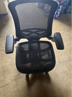Desk chair