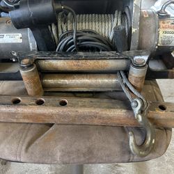 Warn 8000 Pound Winch 