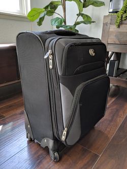 Carry-on Rolling Luggage
