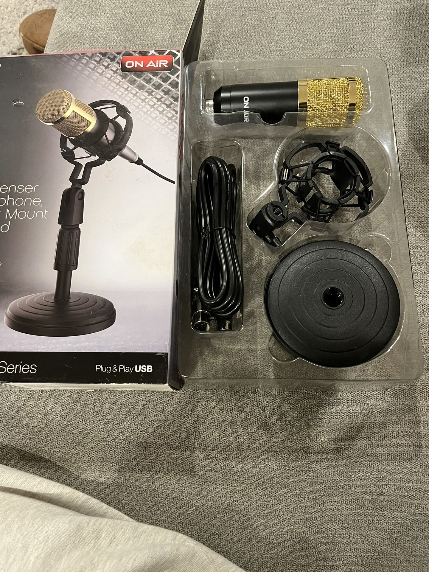 Reverb Pro Microphone With Shock Mount And Stand