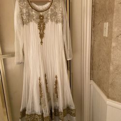 Pretty Maxi Party Dress Size 12