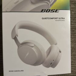 Bose Quiet comfort ultra headphones noise cancelling