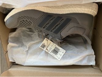 Adidas Ultraboost 1.0 Sneaker - Men's shoes  9.5 size