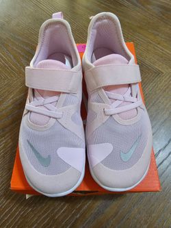 Nike Kids Sneakers Pink Velcro Strap Size 1Y