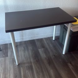 Small Table With Two Chairs