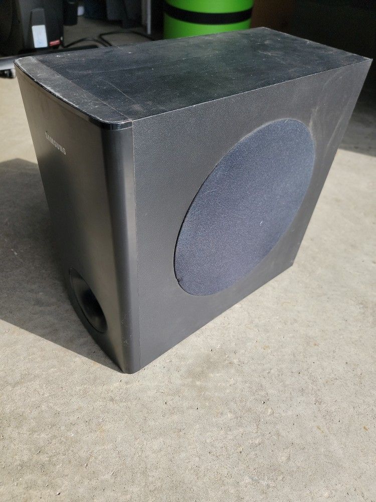 SAMSUNG 8 INCH SUBWOOFER