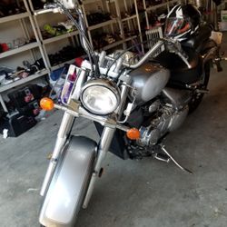 2002 Suzuki VL800 