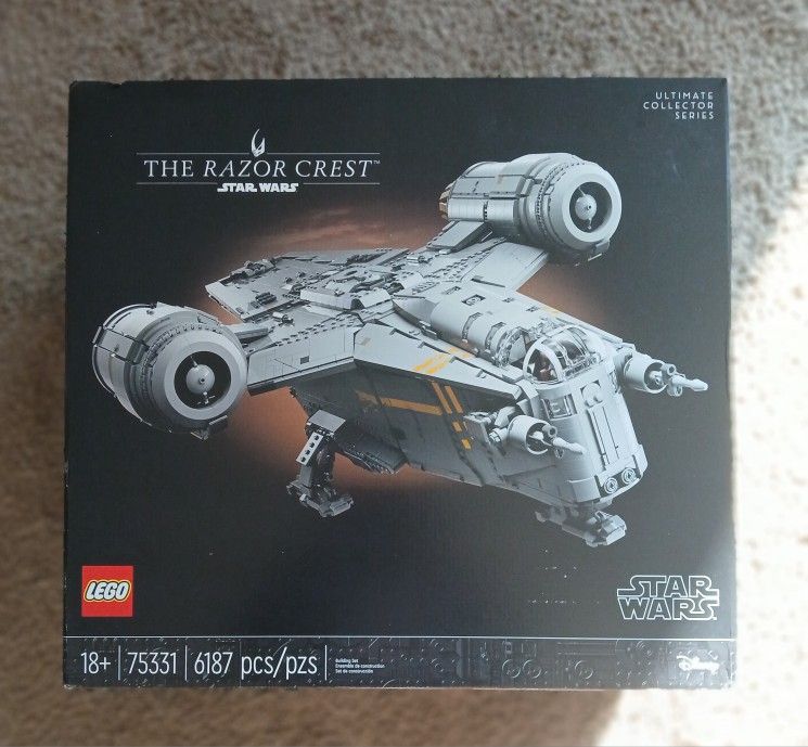 Star Wars Razor Crest Ultimate Collector Series Lego Set