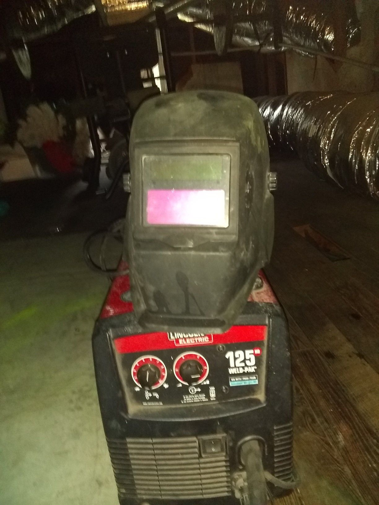 Lincoln Electric 125 HD Weld Pak, Flux Cored Welder with Magnum 100L