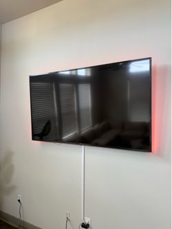LG LED 75” Smart TV