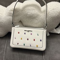 Karl Lagerfeld pairs