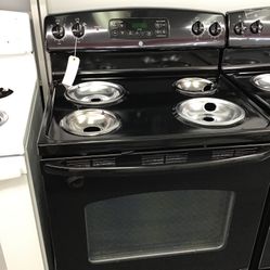 GE Coil Top Range. 1 year Warranty 