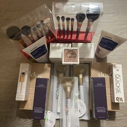 Foundation , conditioner , concealer 24 h bundles 16 pieces