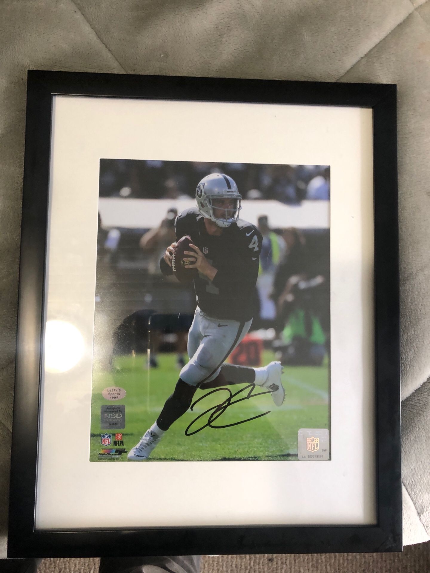 Derek Carr OAKLAND RAIDERS Autograph with Ticket of authentic
