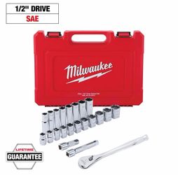 Milwaukee 1/2 in. Drive SAE Ratchet and Socket Mechanics Tool Set (22-Piece)