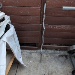 Easy Curl Bar And 1.5 Kg Weights