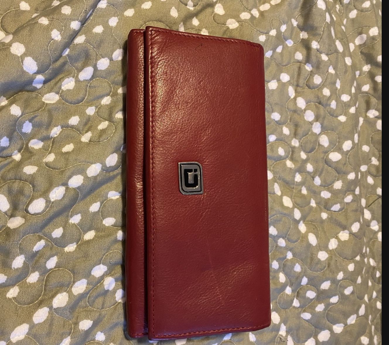 Identity Stronghold Continental Wallet
