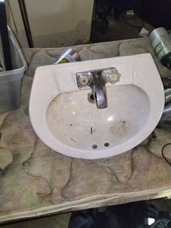 Podium Sink