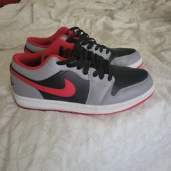 Size 9.5 Jordan 1 Low and Airmax 270 Usa Firecracker