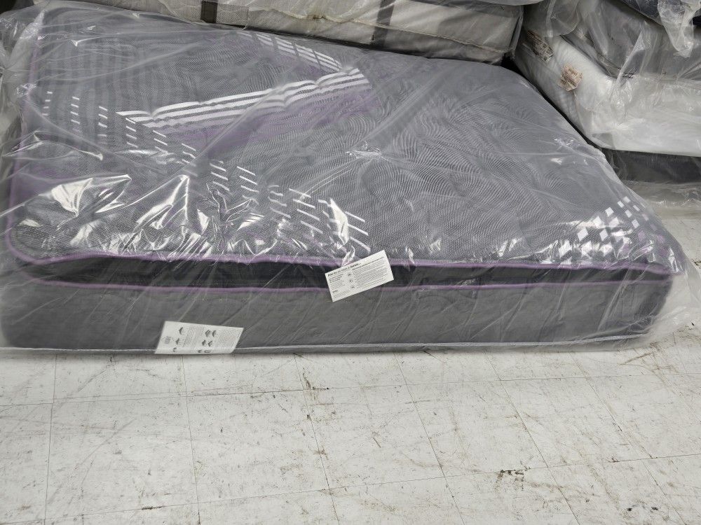 Brand New 14 Inch Stewart And Hamilton Premium Pillowtop Mattress